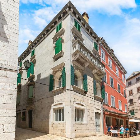 Palazzo Basilisco Luxury Suite 罗维尼 外观 照片